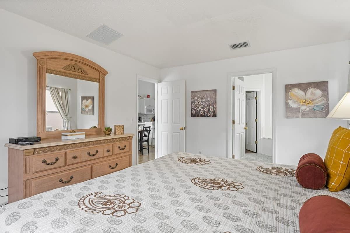 4 Bedroom No Carpet Just Remodeled Unit Sr1205 Kissimmee Exteriér fotografie